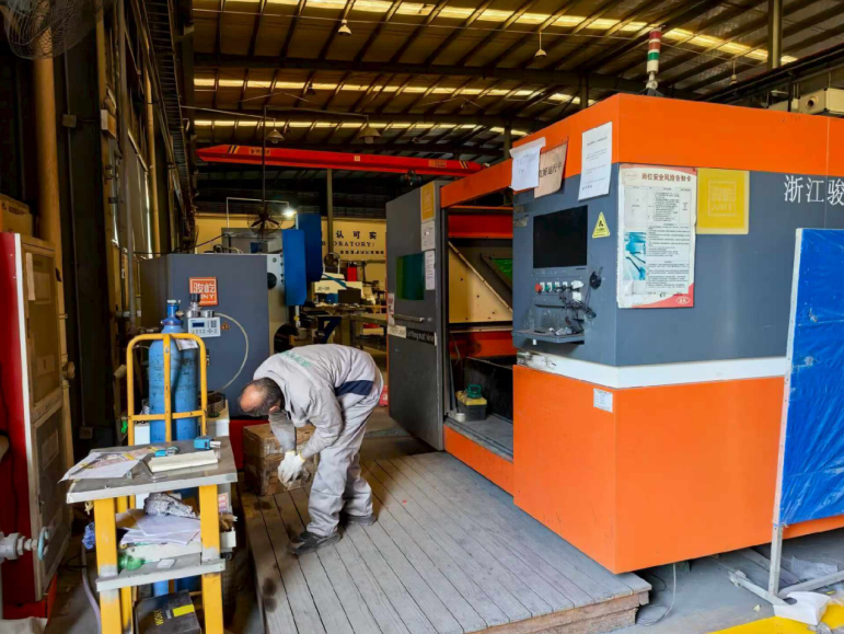 1771895519663504.png 9014.png